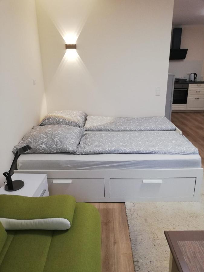 Wohnung Im Erdgeschoss Bietigheim-Bissingen Eksteriør bilde